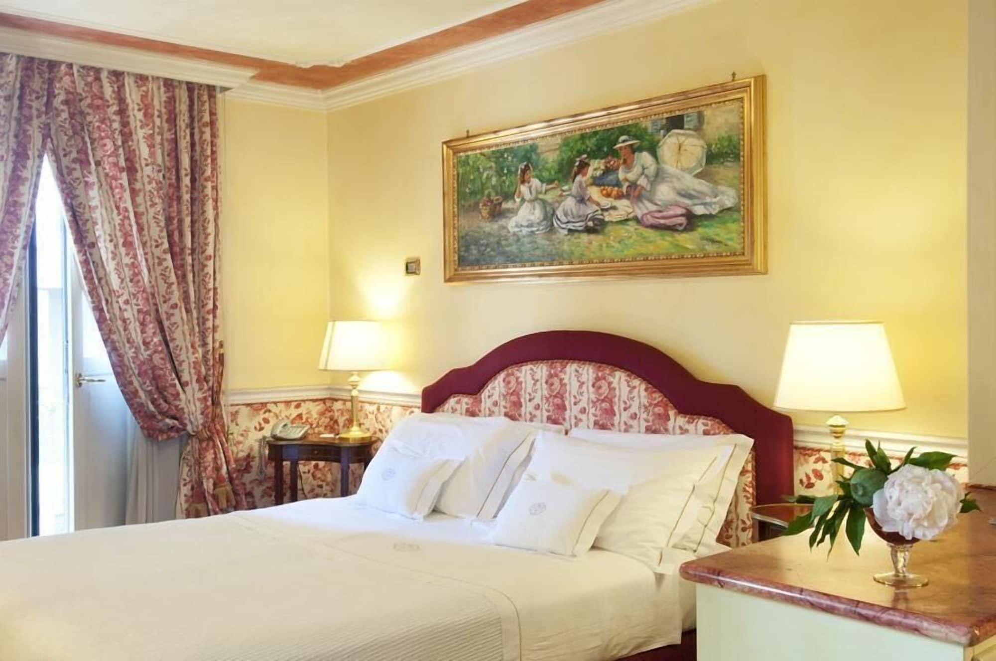 Petit Palais Hotel De Charme Milan Room photo